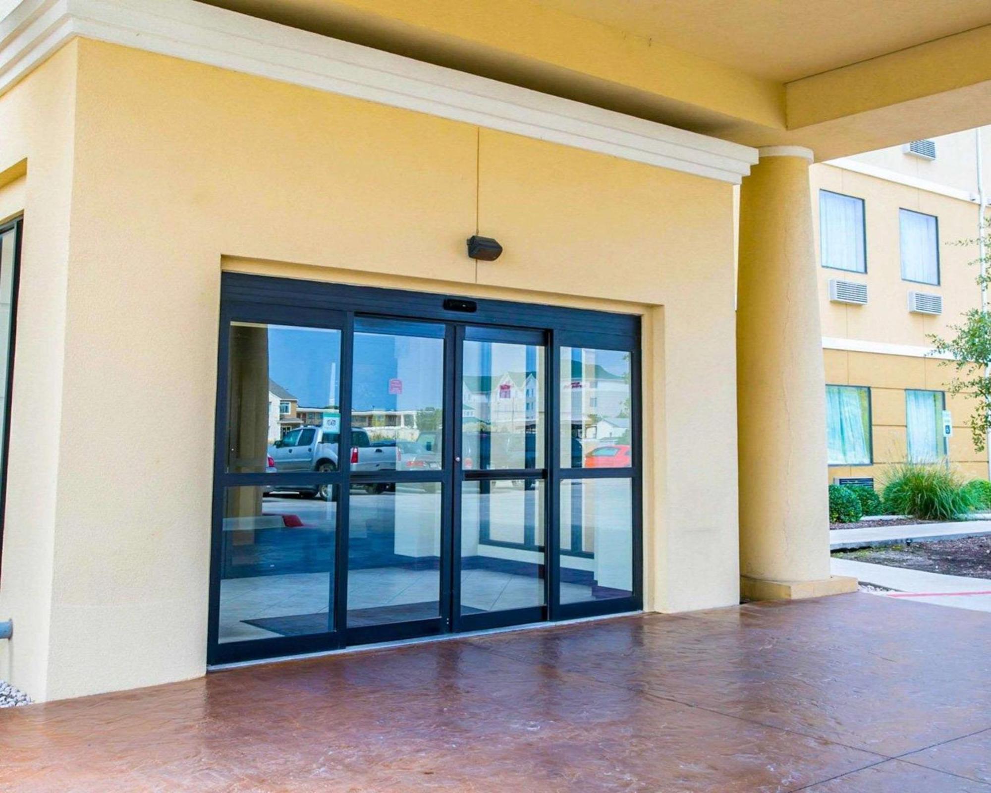 Sleep Inn & Suites New Braunfels Ngoại thất bức ảnh